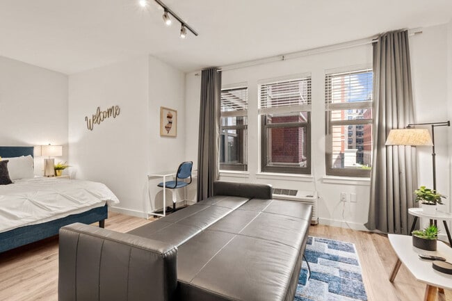 Building Photo - 120 Neilson St Unit ID1289474P