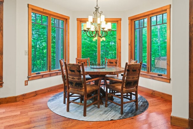 Photo - 15 Hemlock Dr Unit SI FL3-ID1262022P