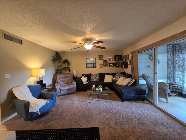 Photo - 608 Midway Dr Unit A