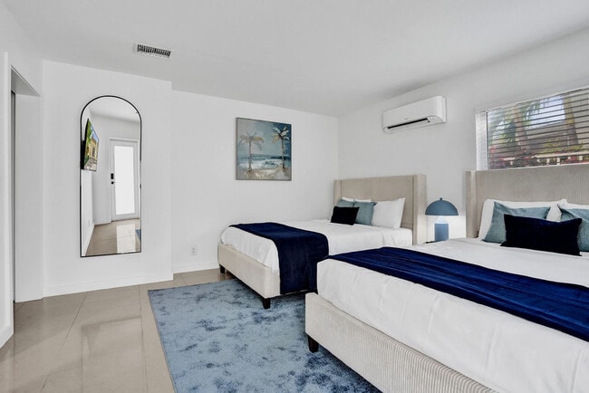 Photo - 905 N Federal Hwy Unit SI ID1504070P