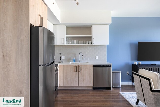 Photo - 200 NE 1st Ave Unit 611.1412288