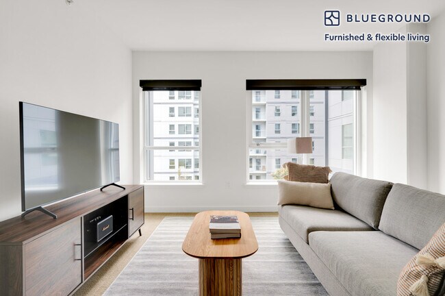 Photo - 10301 NE 10th St Unit FL8-ID337