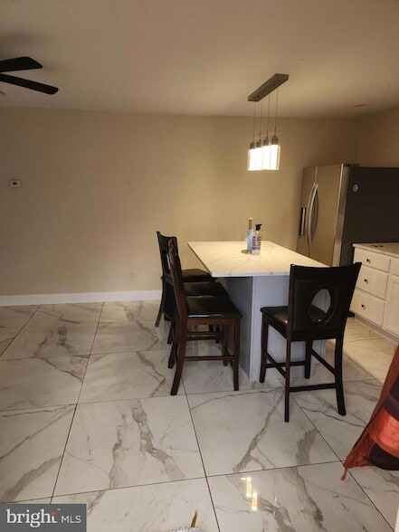 Photo - 8030-8000 Ditman St