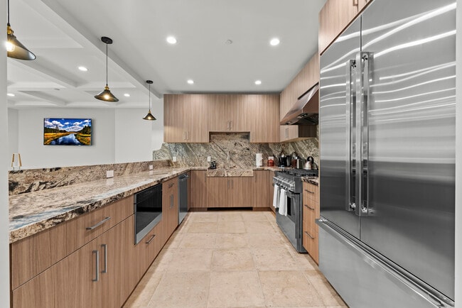 Photo - Chateau Century