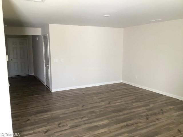 Photo - 136 Plumtree Ct