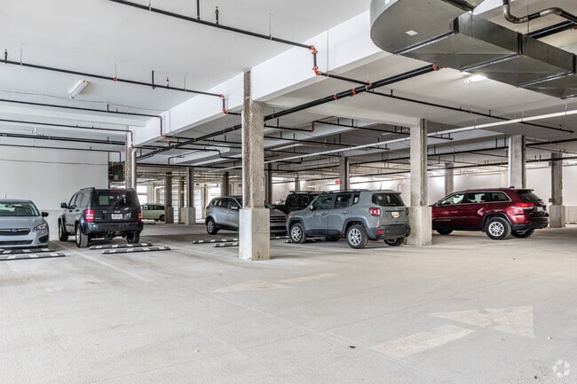 Parking Garage - 41 West