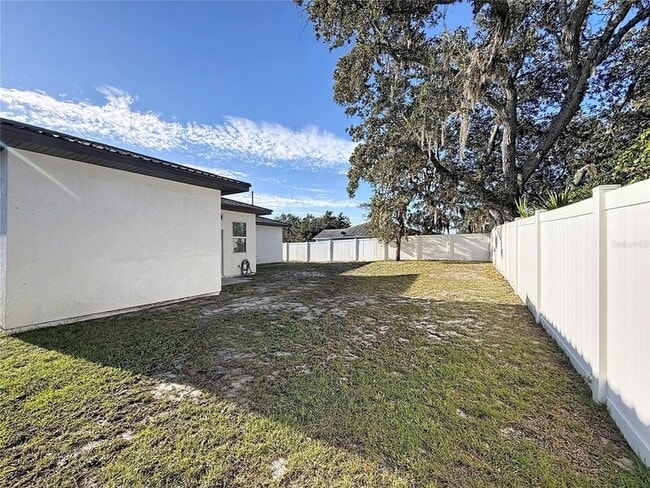 Photo - 1843 Manitoba Ct