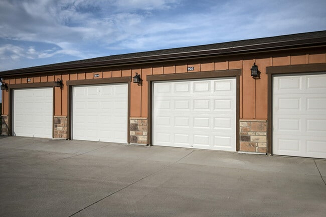 Convenient garages for secure parking. - Watermark at Jordan Creek