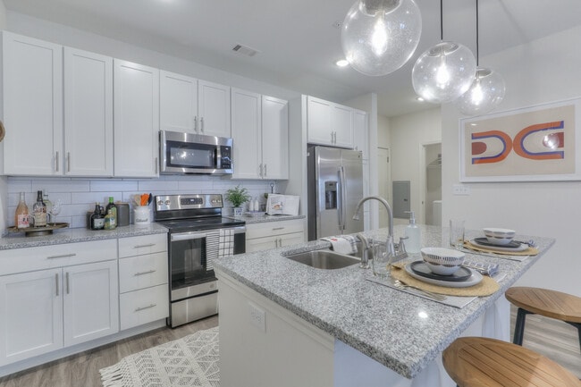 Photo - Waterleaf at Old Franklin