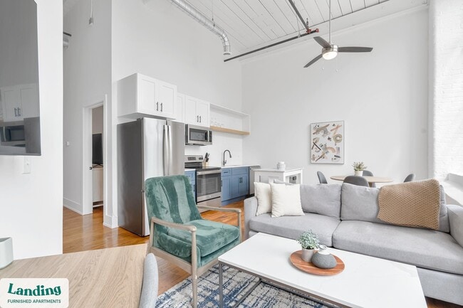 Photo - 31 Victor St Unit 242.1406470