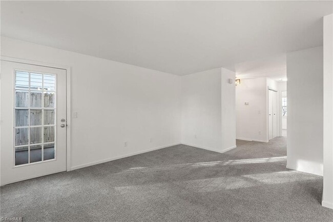 Photo - 4336 Edith Ln Unit H