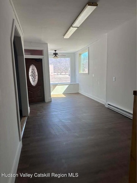 Building Photo - 37166 NY-23 Unit Ground Floor