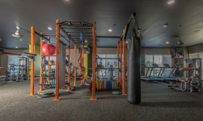 Photo - The Abbey At Dominion Crossing