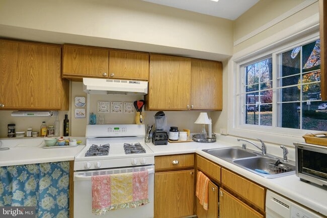 Photo - 1629 Fitzgerald Ln