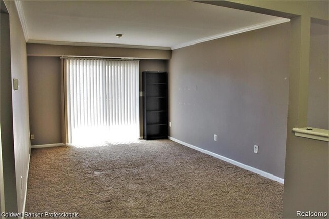 Photo - 2025 E Franklin Dr Unit 50