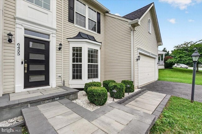 Photo - 6455 Saddlebrook Ln