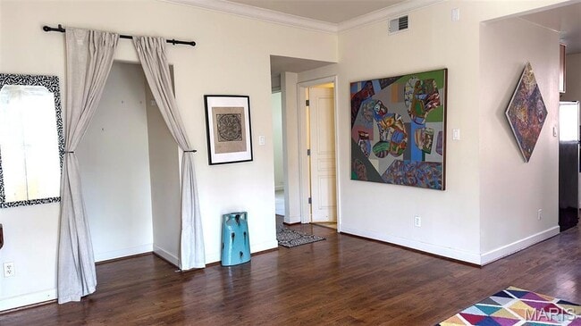 Photo - 5677 Waterman Blvd Unit 32
