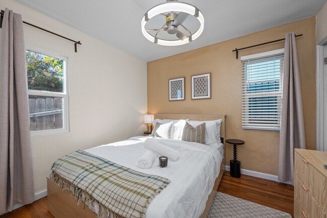 Photo - 2796 K St Unit SI ID1364187P