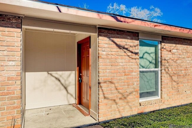 Photo - 8113 Jefferson Park Dr