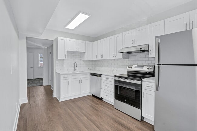 Photo - District at Williamsburg