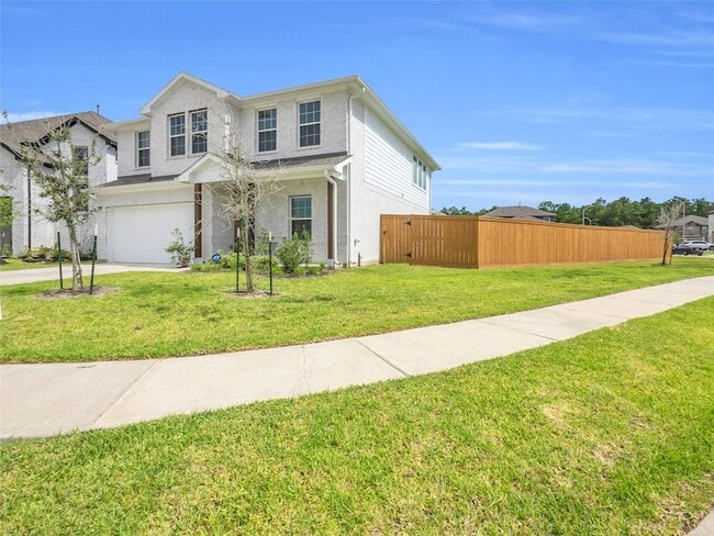 Photo - 15100 Crown Mnr Dr