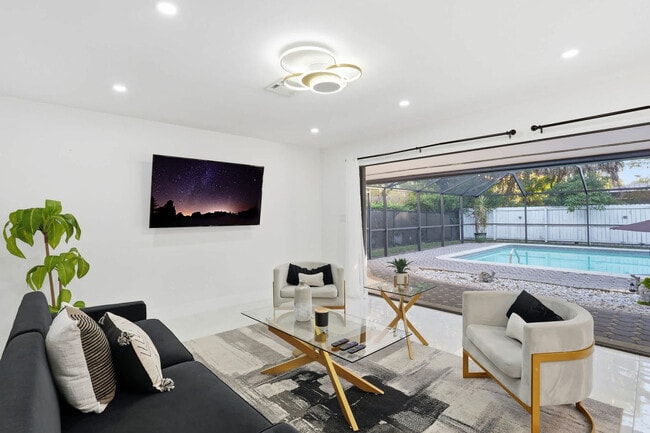 Photo - 208 Erie Dr Unit FL1-ID1355591P