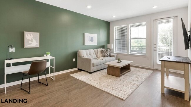 Photo - 3900 Robinson Rd Unit 1307