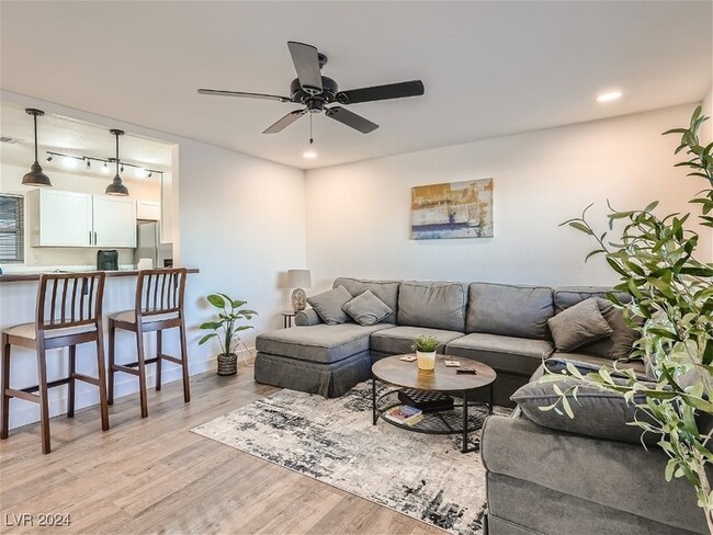 Photo - 75 Constitution Ave