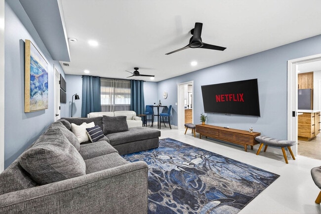 Photo - 319 Brentwood Dr Unit ID1297049P