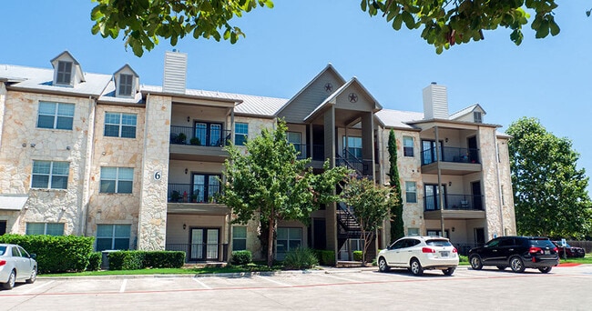 The Woodland, Boerne, Texas - The Woodland Apartments