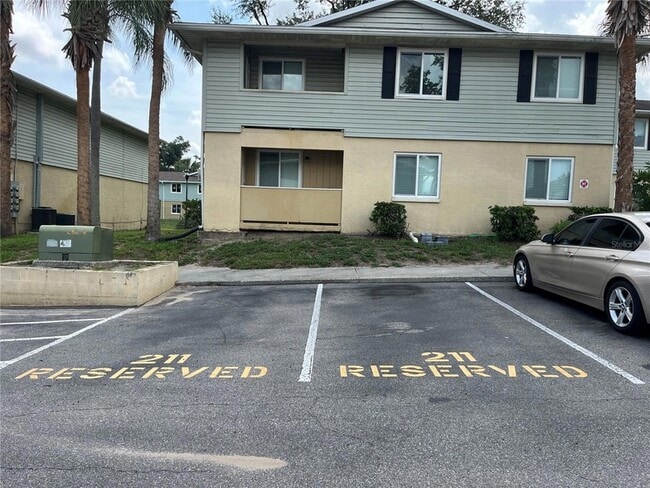 Photo - 211 Thorntree Pl Unit 211
