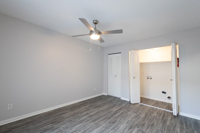 Photo - Country Lake Estates