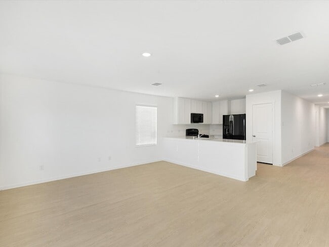 Photo - 1609 Baugh St