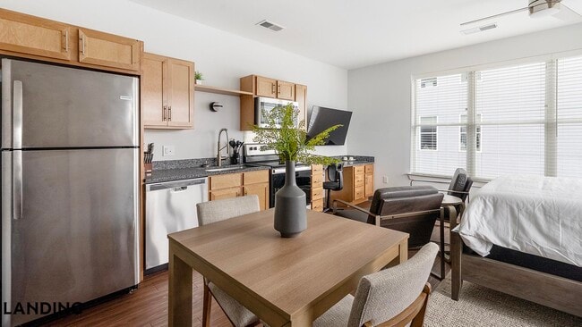 Photo - 302 13th St S Unit 502