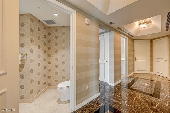 Photo - 2857 Paradise Rd Unit 1604