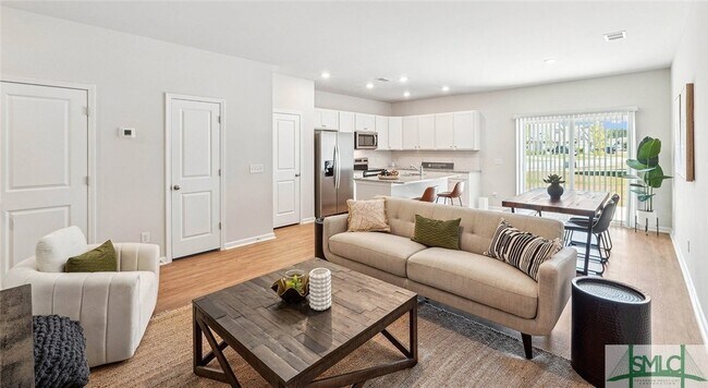 Photo - 101 Petworth Pl