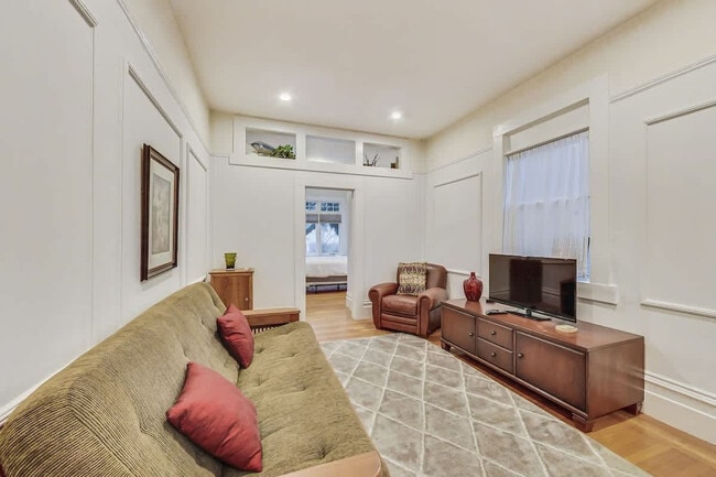 Building Photo - 2474 Washington St Unit SI ID1569494P
