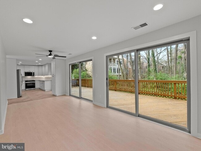 Photo - 2852 Cedarest Rd