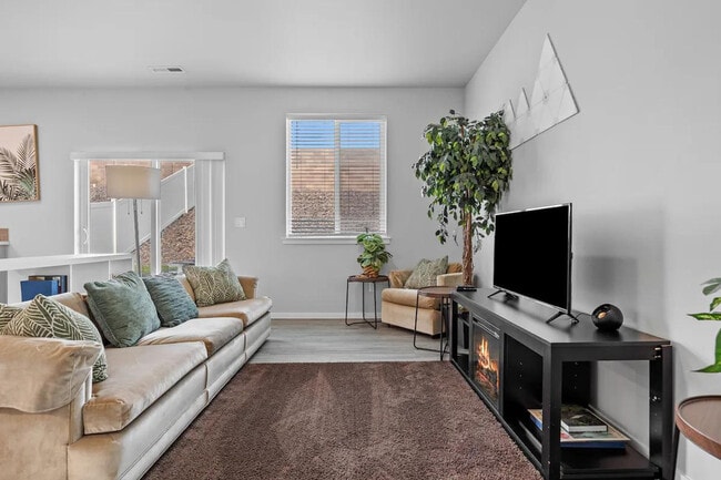 Photo - 5324 Remington Dr Unit ID1324039P