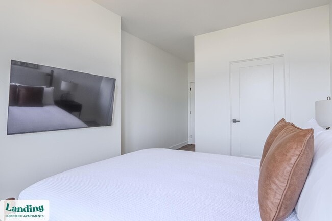 Photo - 632 Howard Rd SE Unit 1132