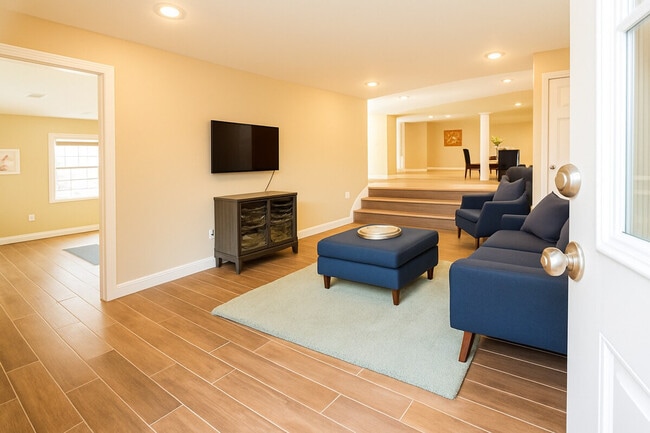 Photo - 2762 Cameron Rd Unit SI ID1431386P