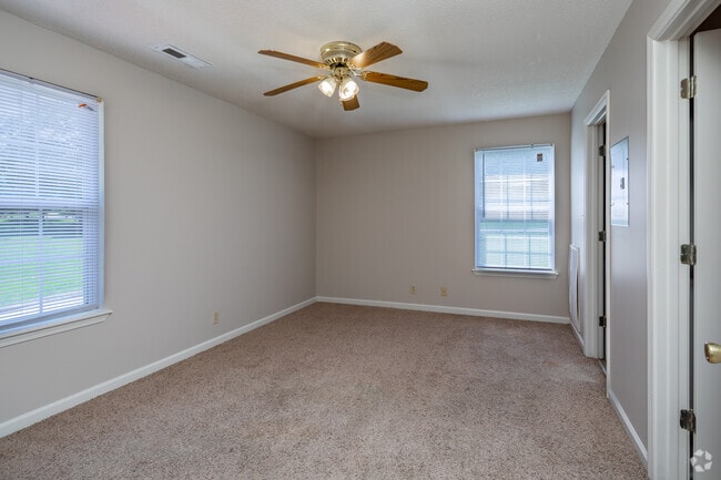 1BR, 1BA - 600SF - Bedroom - Whispering Hills Apartments