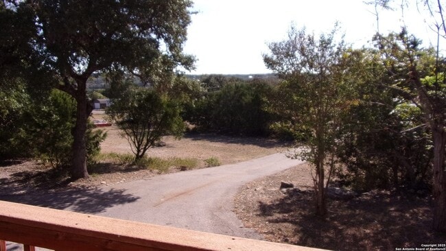 Photo - 252 Sir Winston Dr