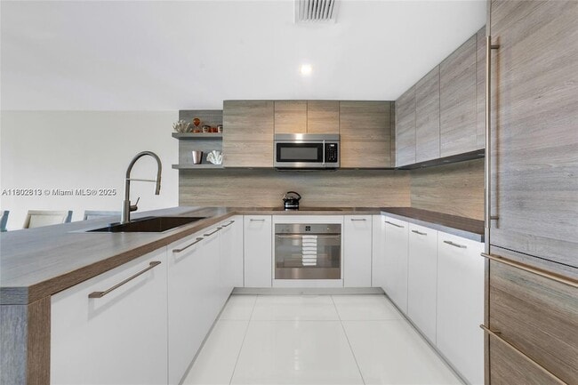 Photo - 400 Sunny Isles Blvd Unit 1106