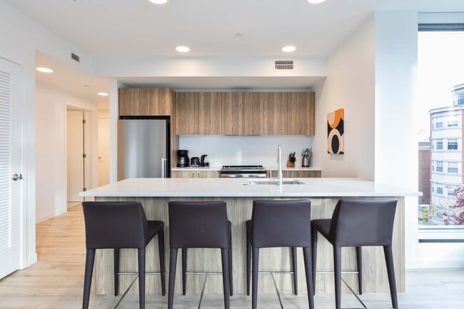 Photo - 60 Kilmarnock St Unit SI FL4-ID1039268P