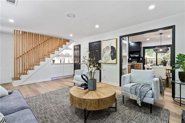 Photo - 1249 N Lea Ct SE