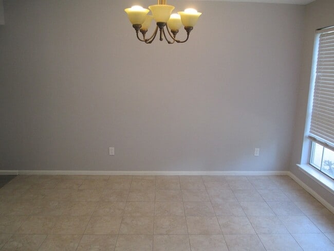 Photo - 16714 Cheshire Pl Dr