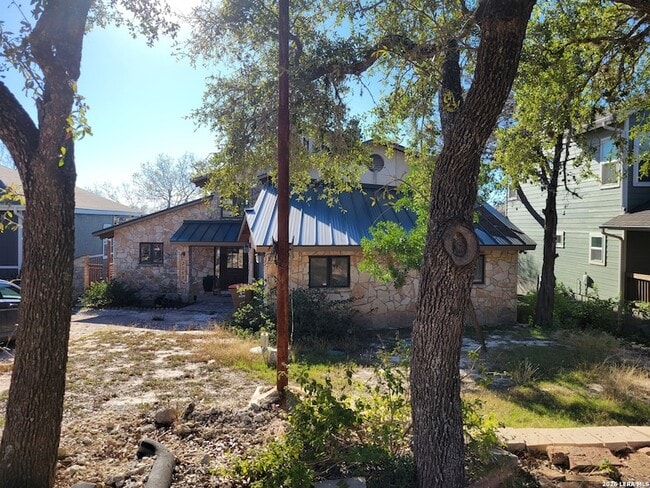 Photo - 2059 Glenn Dr