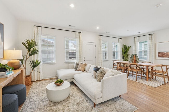 Photo - Hamlet Barclay West - Homes & Townhomes for Rent