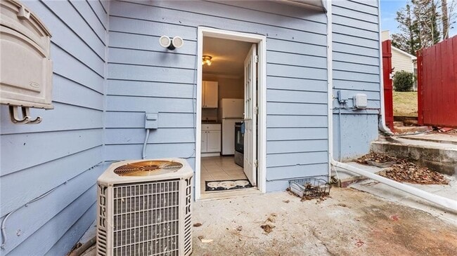 Photo - 2787 Parliament Ct